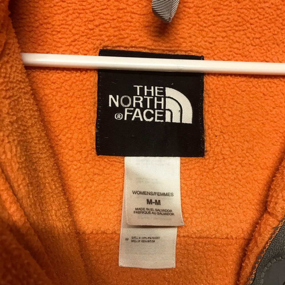 North face jacket - Picture 3 of 3